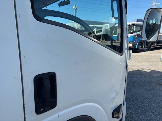 ISUZU ELF 2020 Image 31