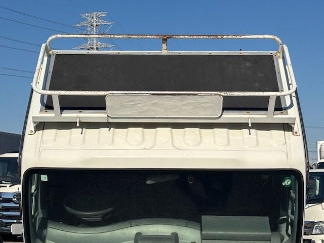 ISUZU ELF 2020 Image 31