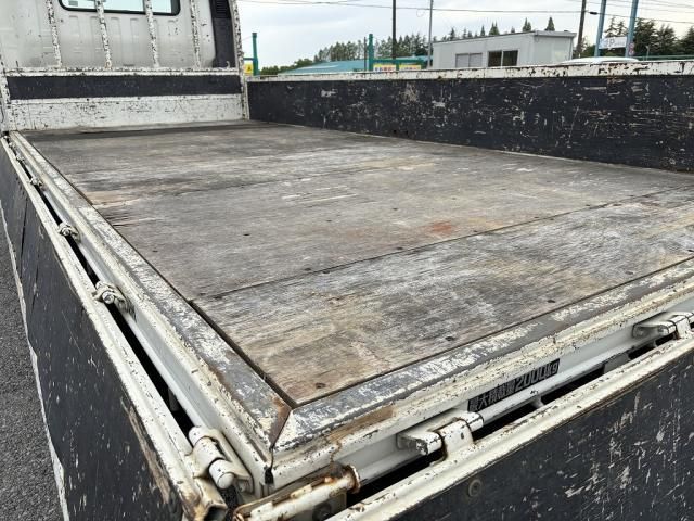 TOYOTA DYNA 2018 Image 31