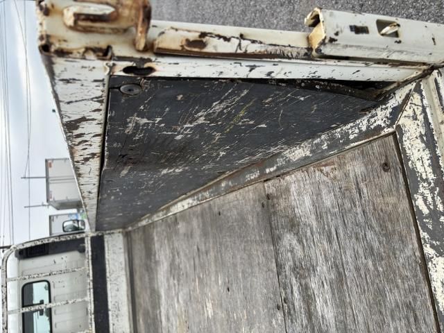 TOYOTA DYNA 2018 Image 31