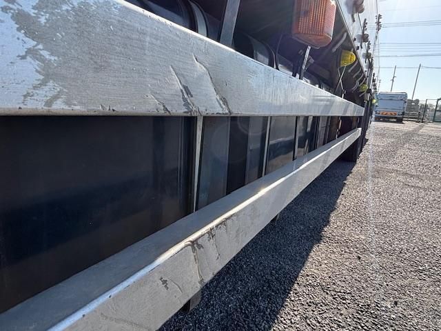 HINO PROFIA 2007 Image 31