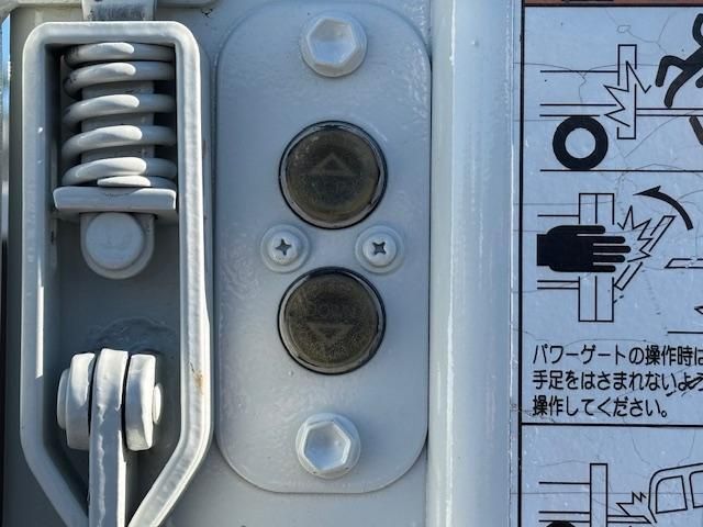 HINO DUTRO 2019 Image 31