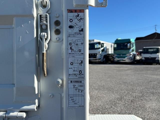 HINO DUTRO 2019 Image 31