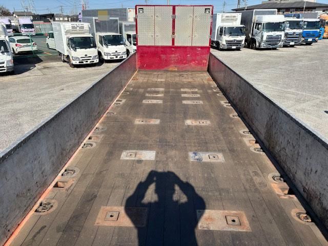 NISSAN DIESEL QUON 2011 Image 31