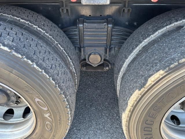 NISSAN DIESEL QUON 2011 Image 31