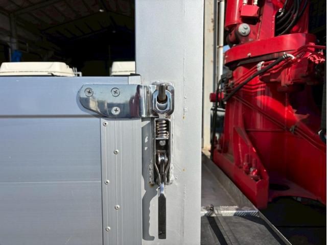 ISUZU GIGA 2024 Image 31