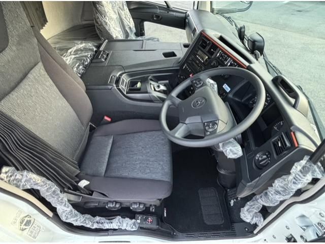 MITSUBISHI FUSOU SUPER GREAT 2025 Image 31