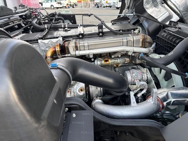 MITSUBISHI FUSOU SUPER GREAT 2025 Image 31