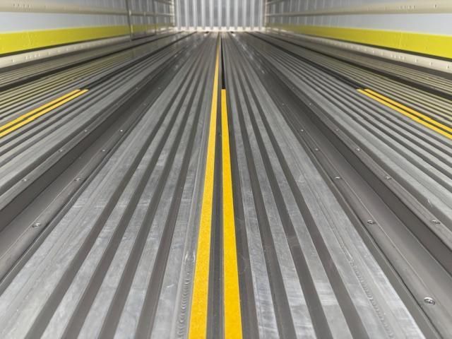 MITSUBISHI FUSOU SUPER GREAT 2025 Image 31