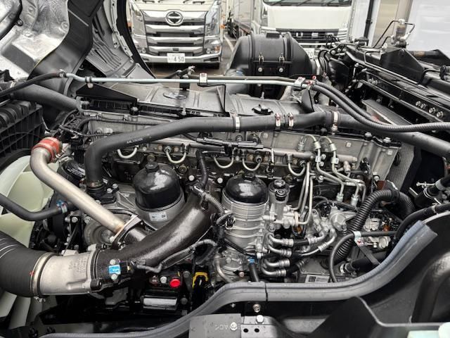 MITSUBISHI FUSOU SUPER GREAT 2025 Image 31