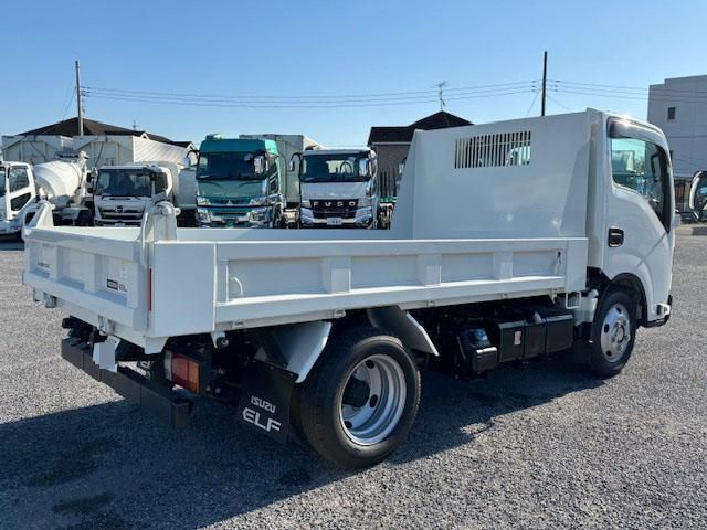 ISUZU ELF 2024 Image 31