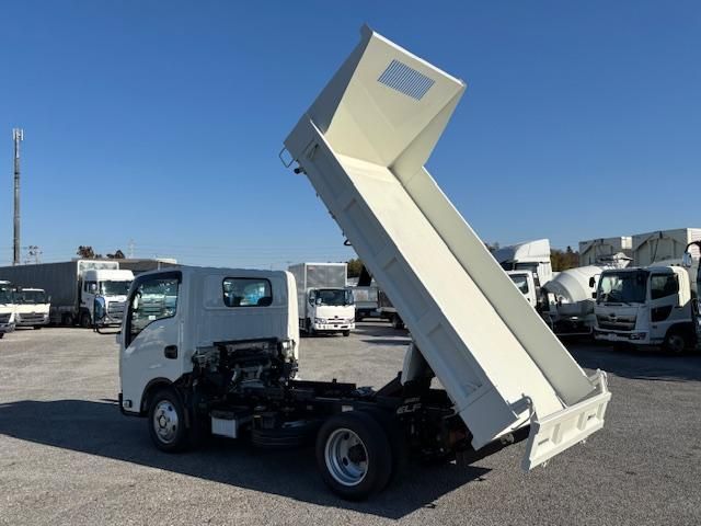 ISUZU ELF 2024 Image 31