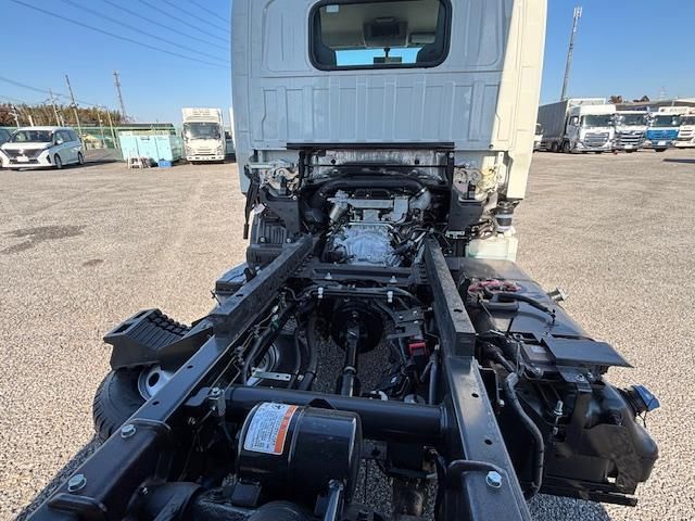 ISUZU ELF 2024 Image 31