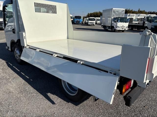 ISUZU ELF 2024 Image 31