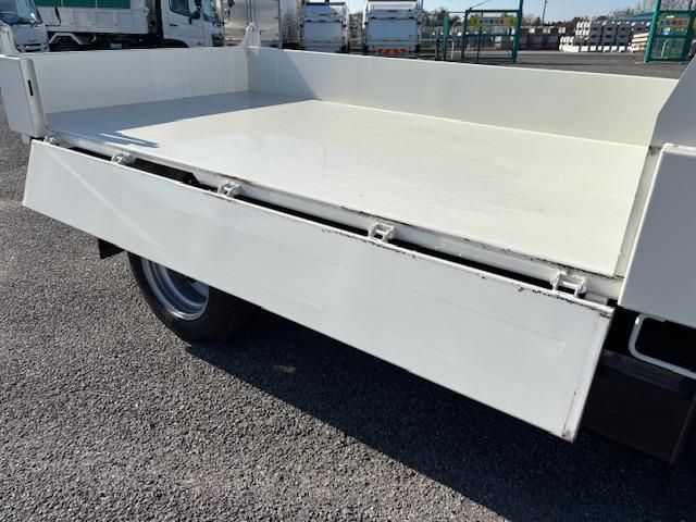 ISUZU ELF 2024 Image 31