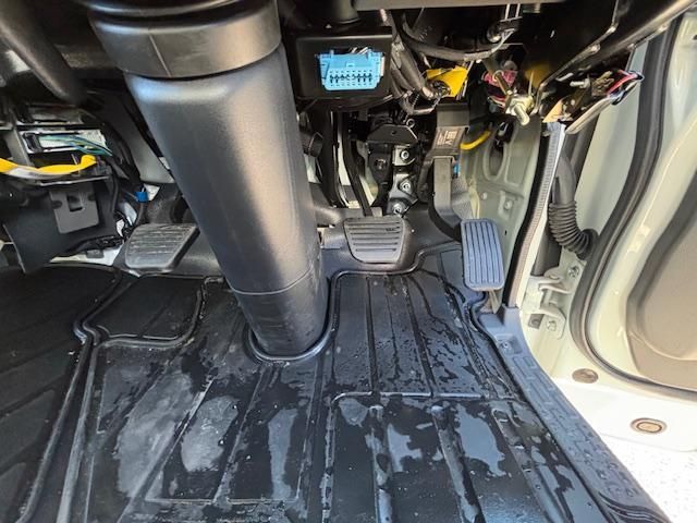 ISUZU ELF 2024 Image 31