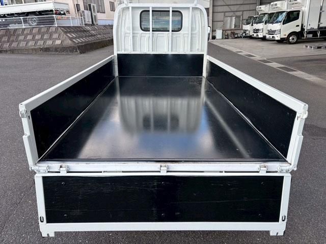 ISUZU ELF 2022 Image 31