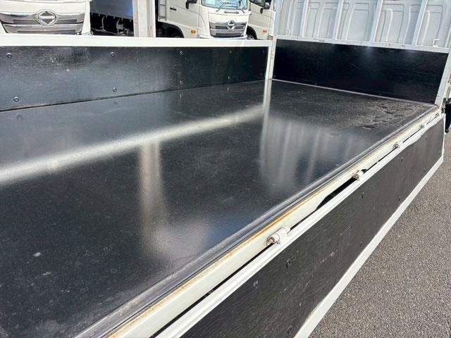 ISUZU ELF 2022 Image 31