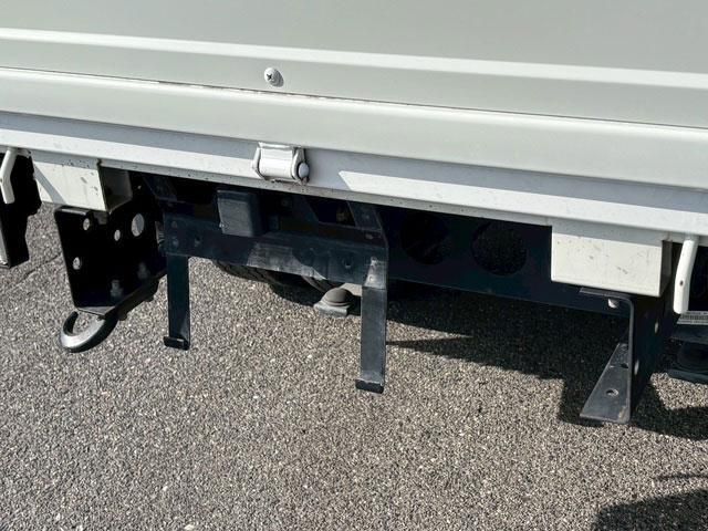 ISUZU ELF 2022 Image 31