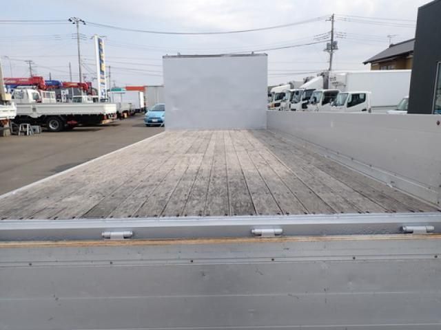 HINO DUTRO 2015 Image 31