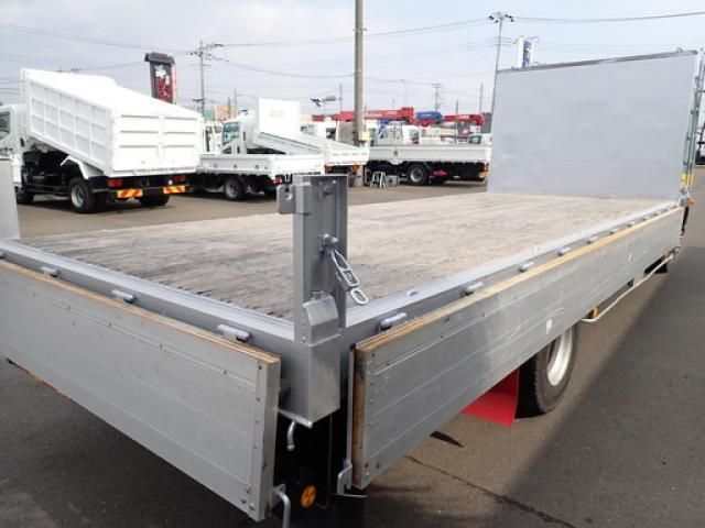 HINO DUTRO 2015 Image 31