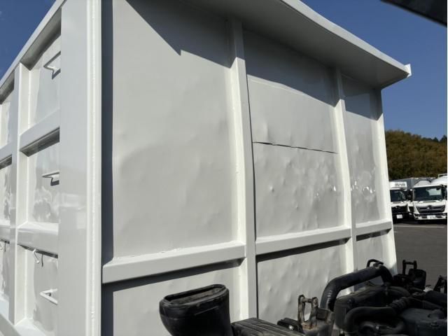 ISUZU FORWARD 2016 Image 31