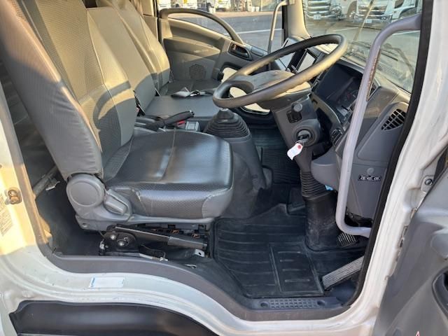 ISUZU FORWARD 2016 Image 31