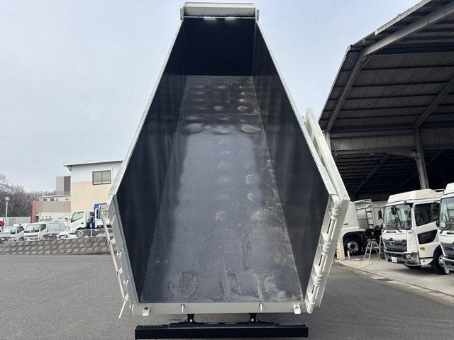 MITSUBISHI FUSOU SUPER GREAT 2025 Image 31