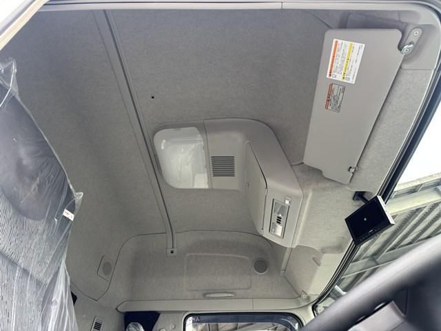 MITSUBISHI FUSOU SUPER GREAT 2025 Image 31