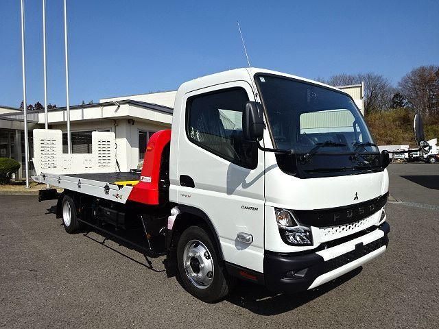 MITSUBISHI CANTER 2025 Image 31