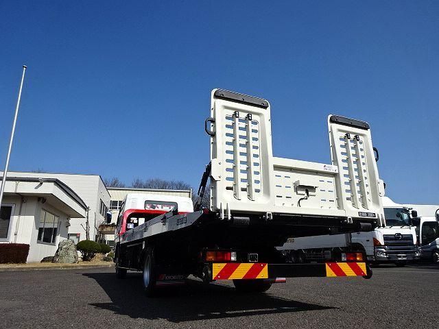 MITSUBISHI CANTER 2025 Image 31