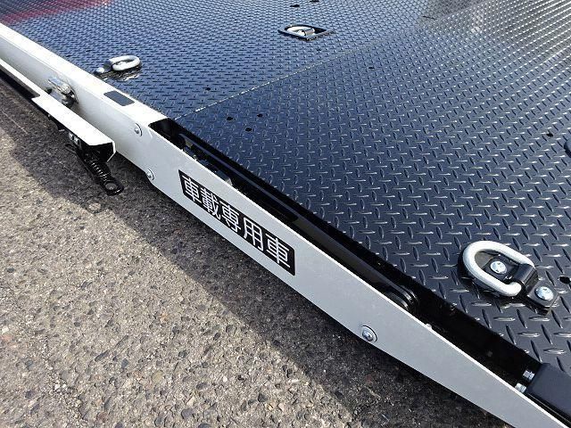 MITSUBISHI CANTER 2025 Image 31