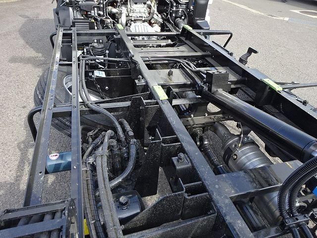 MITSUBISHI CANTER 2025 Image 31