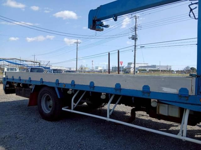 MITSUBISHI FUSOU FIGHTER 2007 Image 31