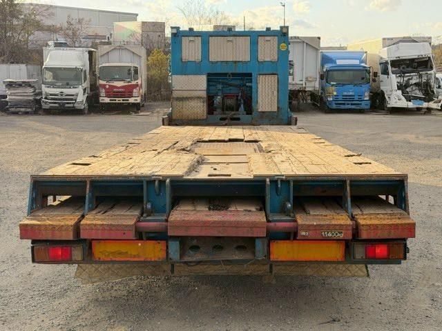 NISSAN DIESEL QUON 2007 Image 31