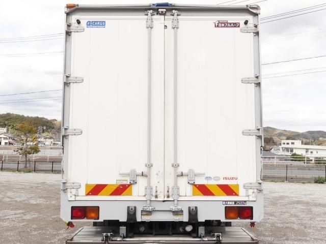 ISUZU FORWARD 2014 Image 31