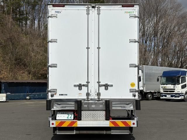 NISSAN DIESEL QUON 2020 Image 31