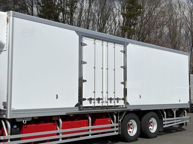 NISSAN DIESEL QUON 2020 Image 31