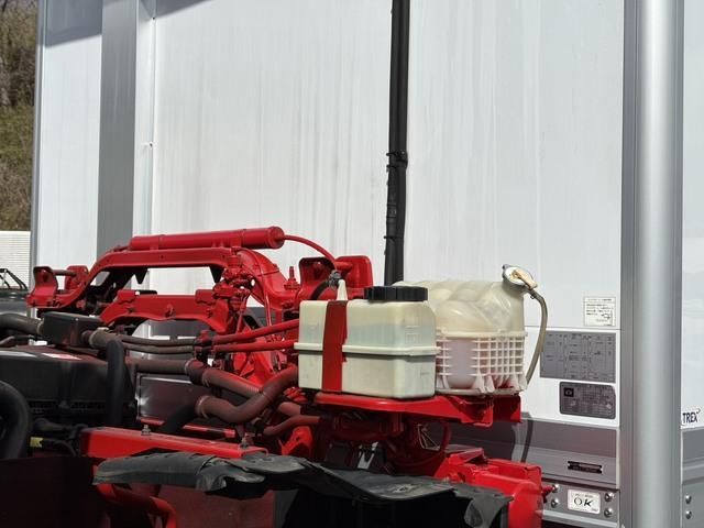 NISSAN DIESEL QUON 2020 Image 31