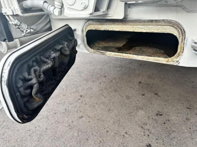 HINO RANGER 2014 Image 31