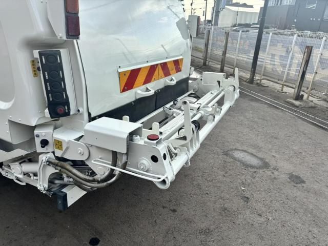 HINO RANGER 2014 Image 31