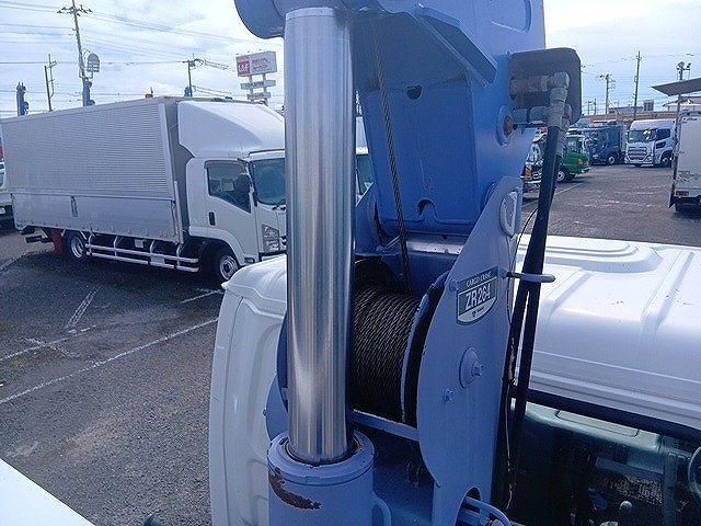 ISUZU ELF 2001 Image 31