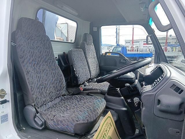 ISUZU ELF 2001 Image 31