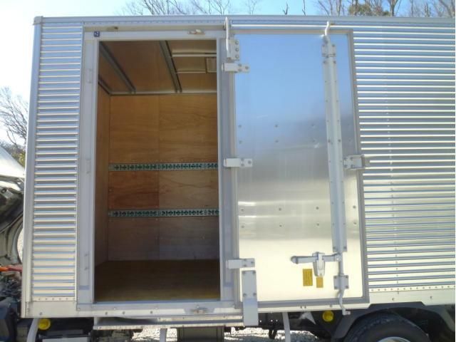 HINO DUTRO 2023 Image 31