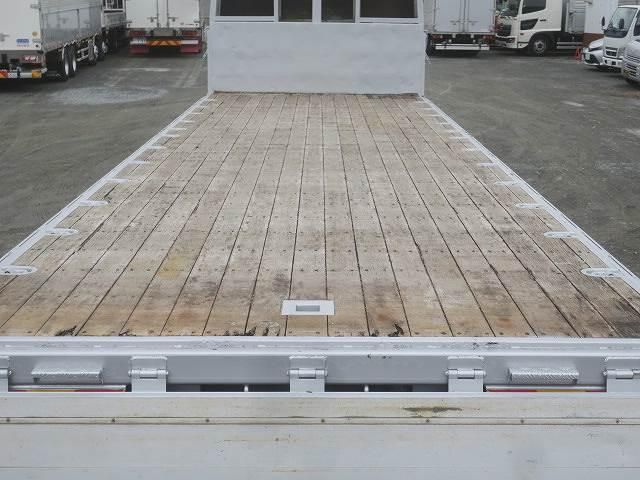 NISSAN DIESEL QUON 2013 Image 31