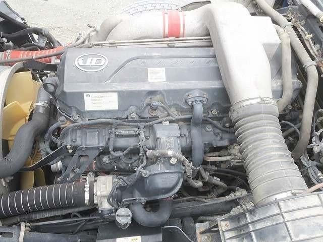 NISSAN DIESEL QUON 2013 Image 31