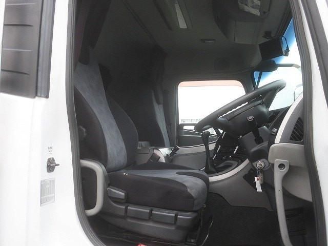 NISSAN DIESEL QUON 2013 Image 31