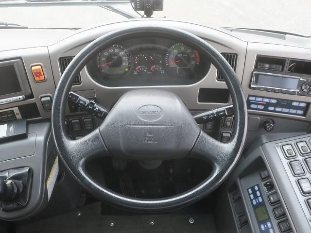 ISUZU GALA 2006 Image 31