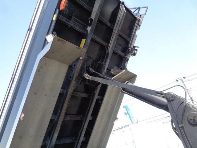 MITSUBISHI FUSOU SUPER GREAT 2023 Image 31