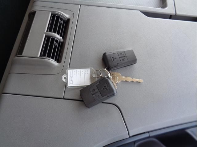 MITSUBISHI FUSOU SUPER GREAT 2023 Image 31